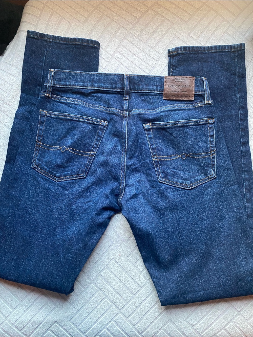 Lucky Brand 221 Straight Men's Dark Blue Straight-Leg Jeans size 32